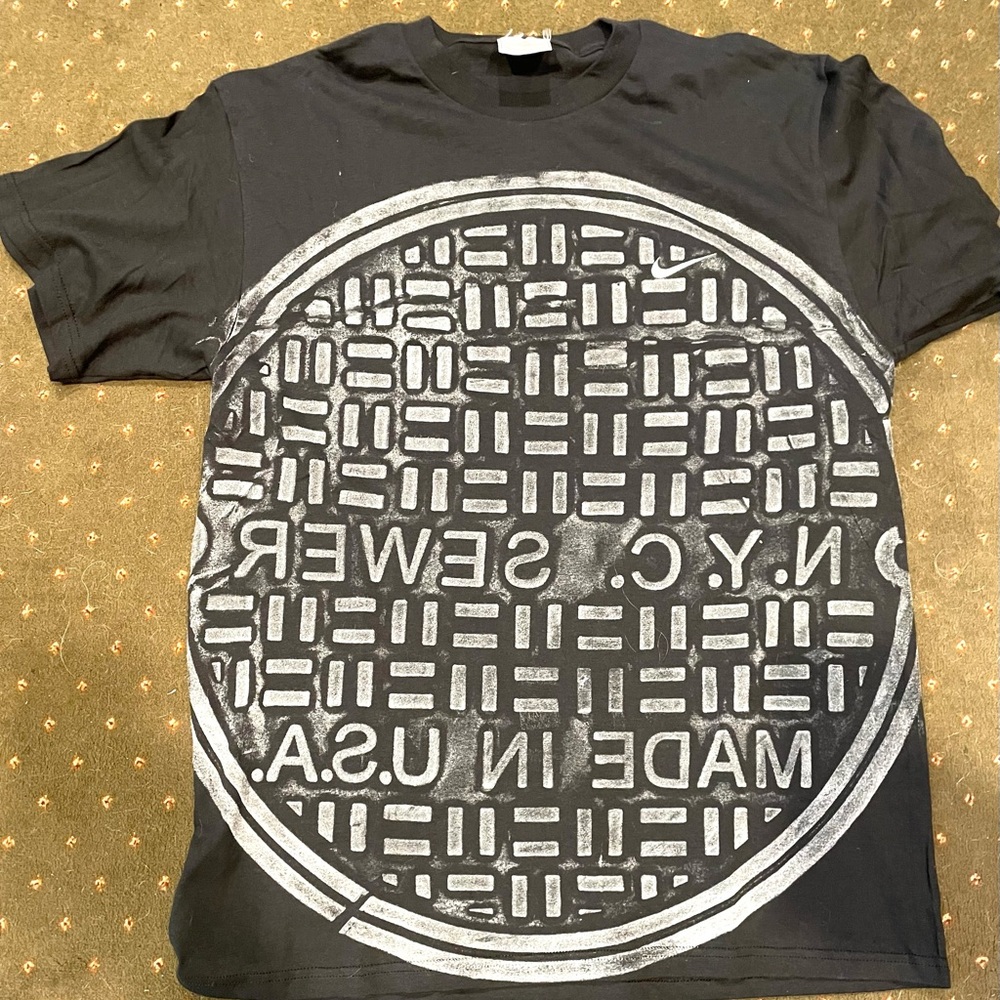 Stand Out Sustainably: Unique NYC Upcycled T-Shirt - Size M 100% cotton